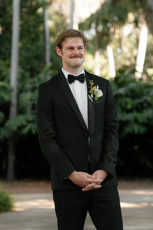 A Buttery Yellow Wedding for Laine and Rehn